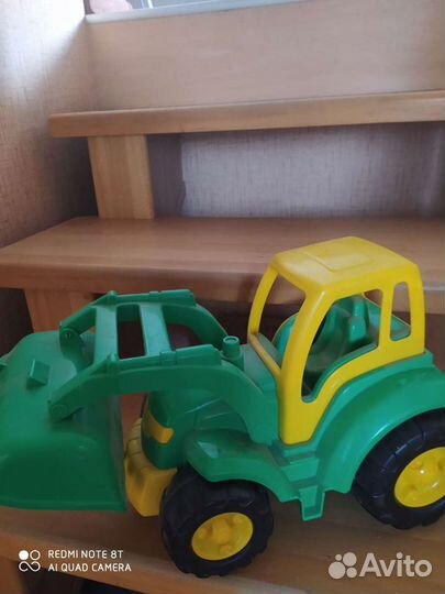 Детский трактор