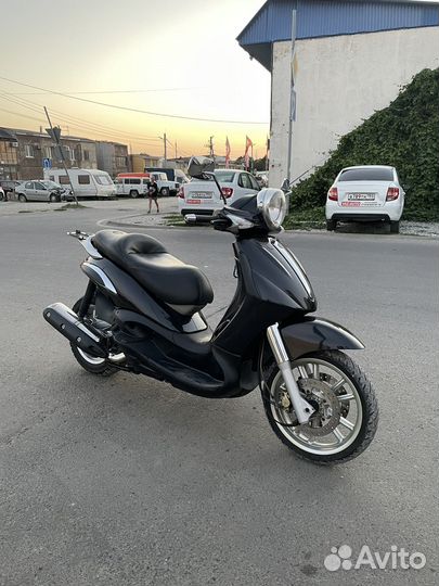 Piaggio beverly 500