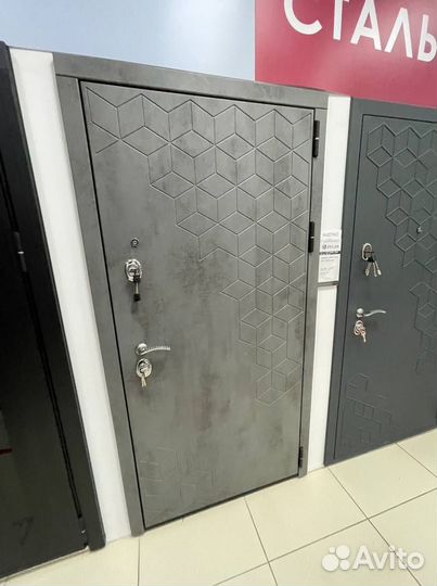 Дверь входная металлическая