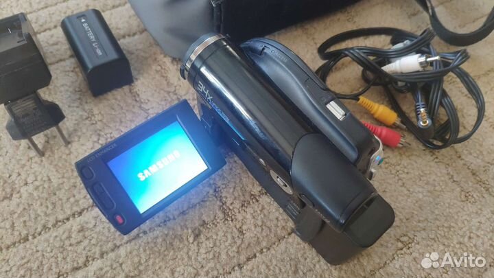 Видеокамера Samsung VP-DC171Bi