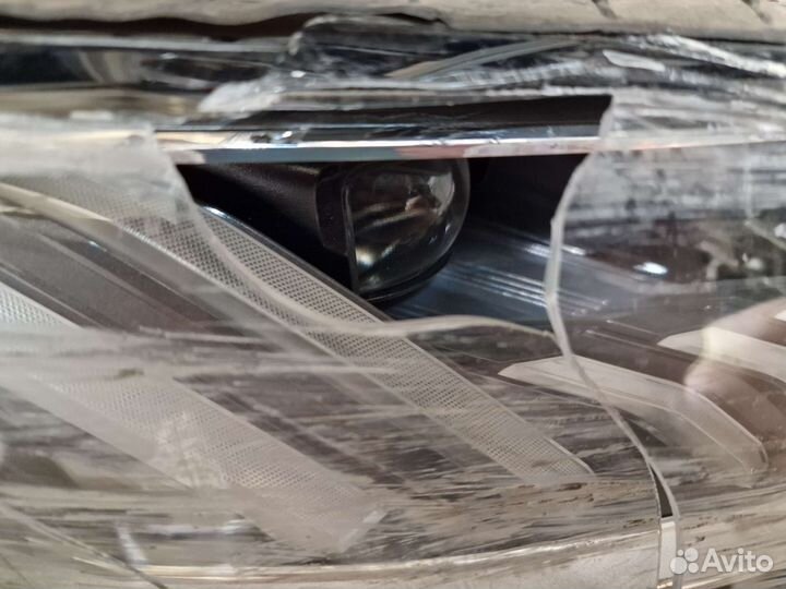 Фара Audi q8