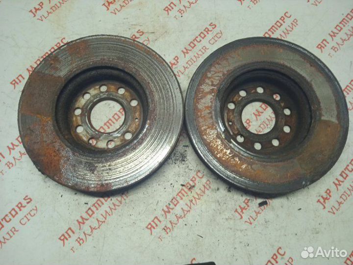 Диск тормозной передний Audi A3 8P caxa 1.4 2012