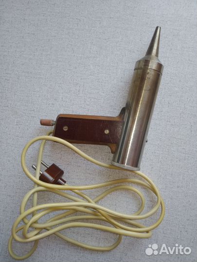 Горелка для сварки пластмасс