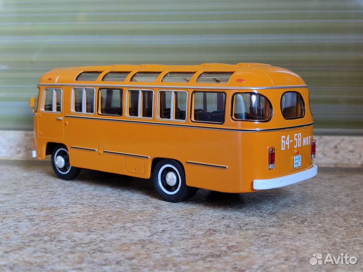 Модель автобуса паз-672М 1:43
