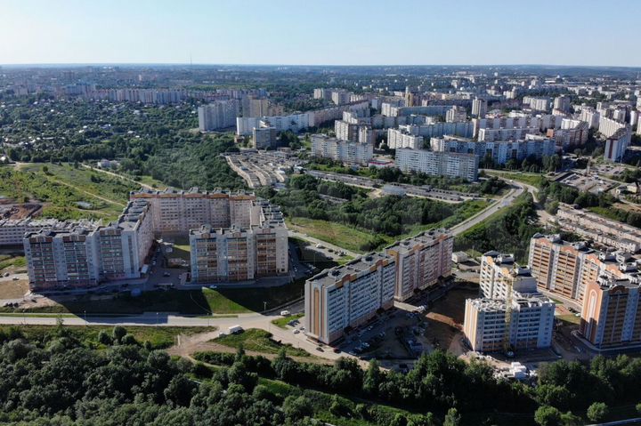 2-к. квартира, 66,3 м², 1/10 эт.