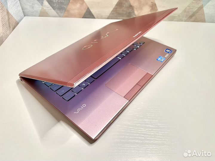 Ноутбук Sony Vaio/Core i3/12 Гб озу