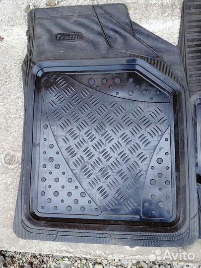 Коврики резиновые на Хундай Солярис