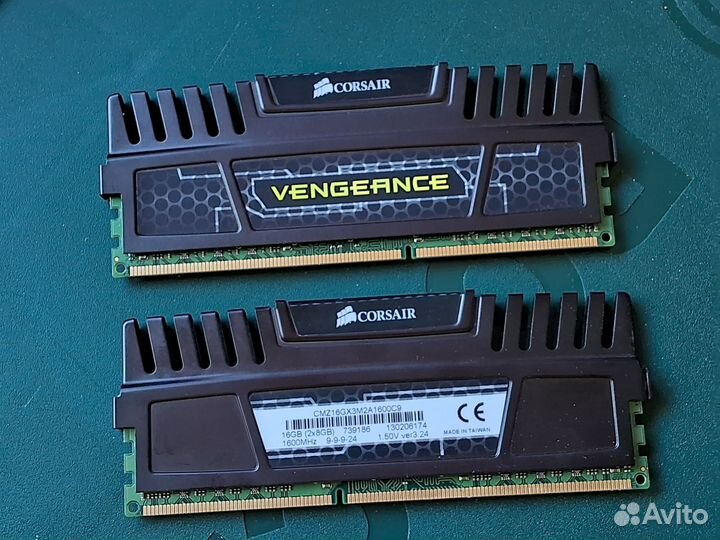 Оперативная память Corsair Vengeance DDR3 16Гб