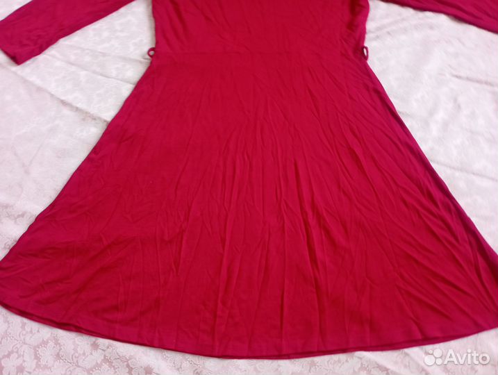 Платье красное 46-48 размер