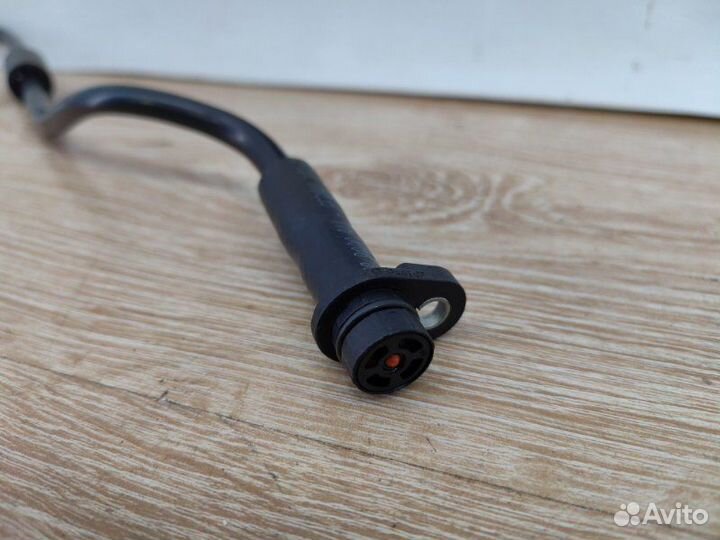 Трубка вакуумная Bmw X5 Рест E70 рест N55B30 2010