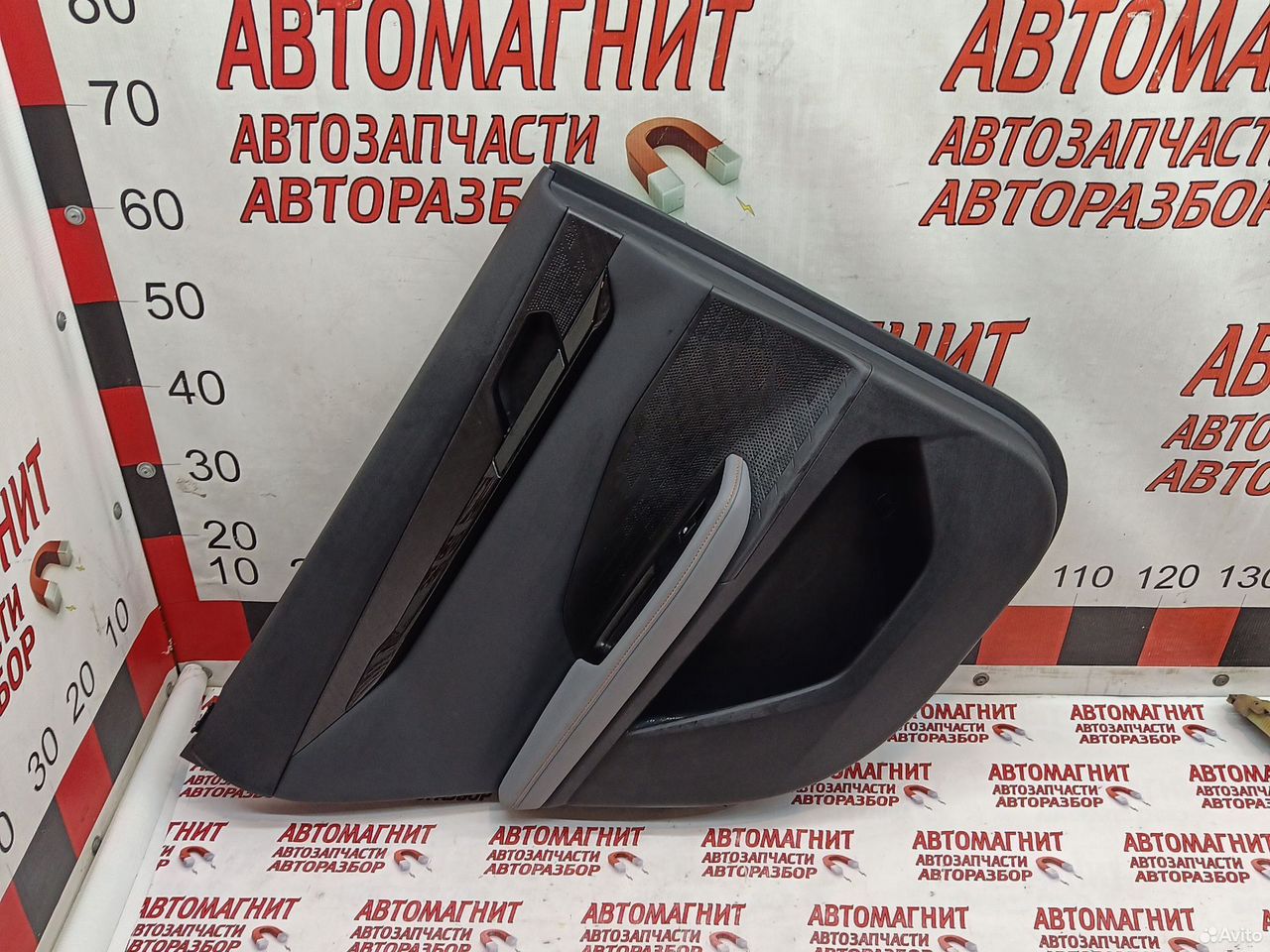 Обшивка двери задней левой Чанган UNI-V