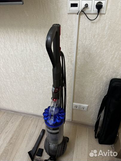 Пылесос Dyson dc 42 allergy