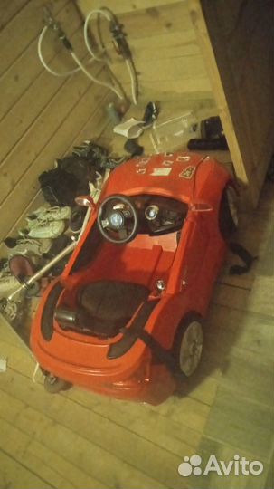 Детский электромобиль