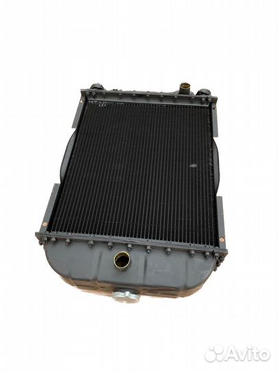 70ум.1301.010-01 Радиатор водяной мтз 4-х рядный