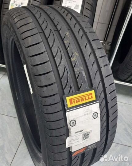 Sonix Prime UHP 08 215/55 R18 99V