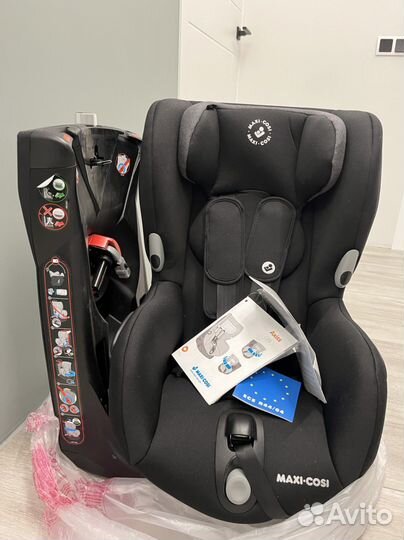 Автокресло поворотное. Maxi cosi axiss (Новое)