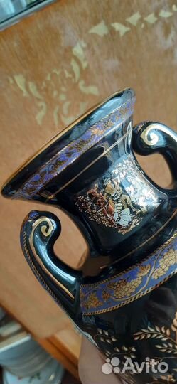 Ваза с позолотой 24с