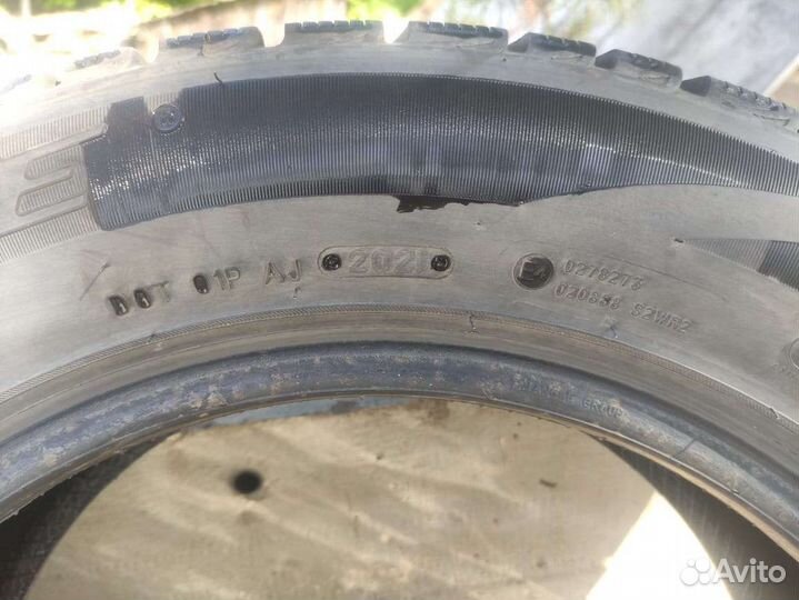 Triangle TR777 225/60 R17