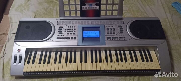 Синтезатор Supra SKB-611