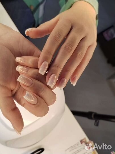 Маникюр на дому