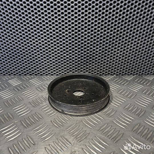 Шкив насоса гидроусилителя Audi A6