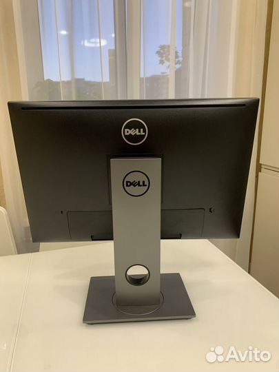 Монитор Dell U2415 UltraSharp 24.1