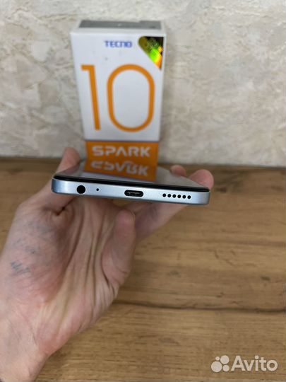 TECNO Spark 10, 8/128 ГБ