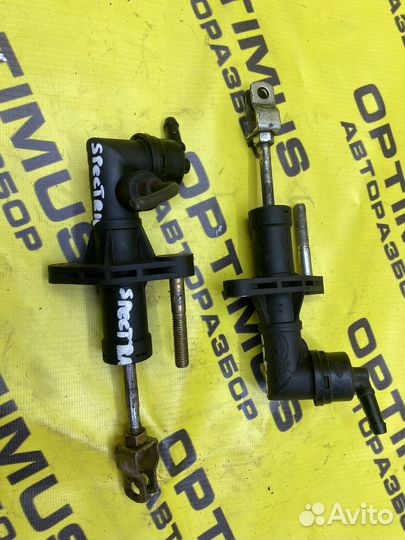 Главный цилиндр сцепления Kia Spectra