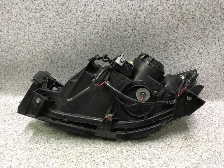 Фара правая Subaru Impreza GH 2007