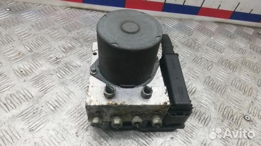 Блок ABS BMW 5 E60/E61 (4MB02KW01)