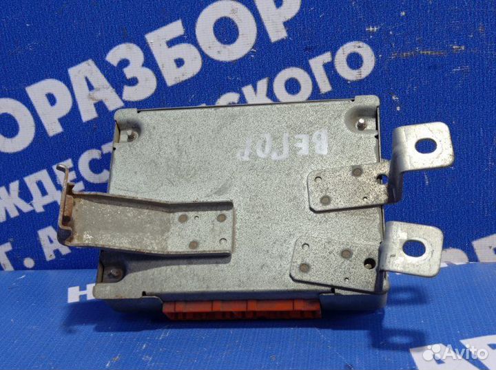 Блок управления abs Honda Vigor седан 1988