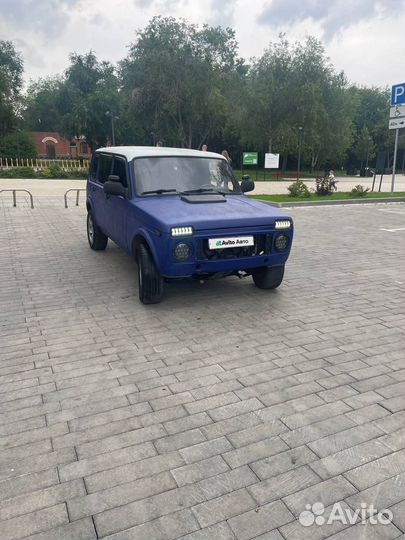 LADA 4x4 (Нива) 1.7 МТ, 2001, 220 000 км