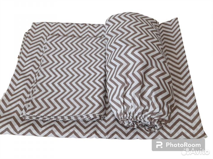 Комплект постельного белья в детскую кроватку