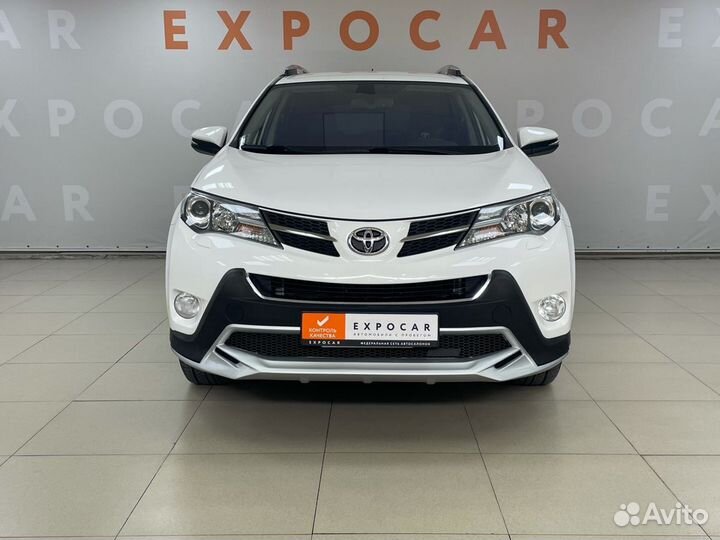 Toyota RAV4 2.2 AT, 2014, 126 245 км
