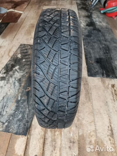 Michelin Latitude Cross 225/75 R16 108H