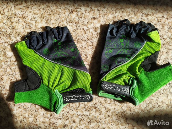 Велосипедные перчатки