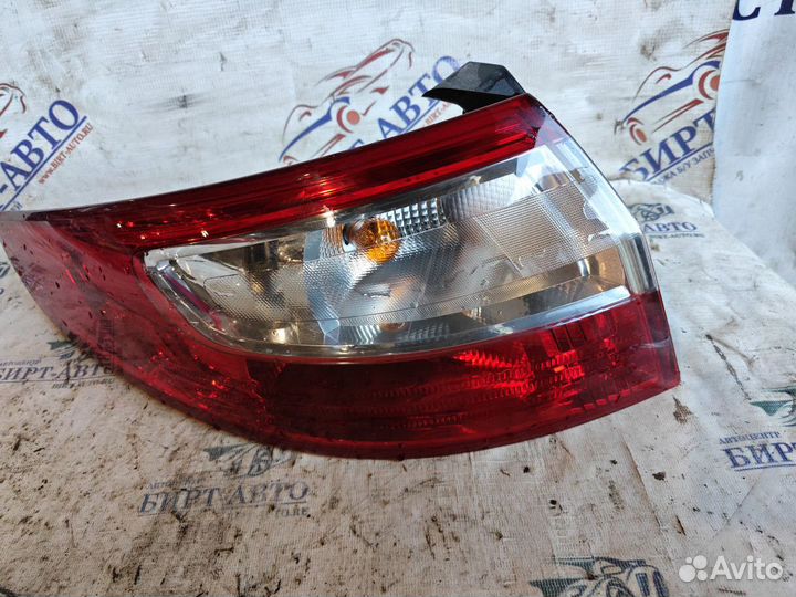 Фонарь задний наружный левый Renault Fluence I (20