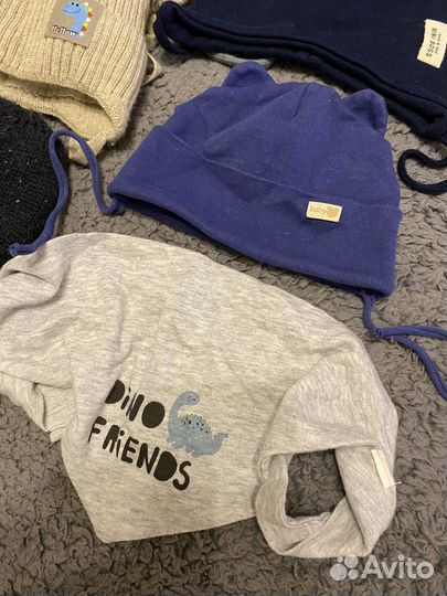 Шапка детская демисезонная 3 - 6 месяцев