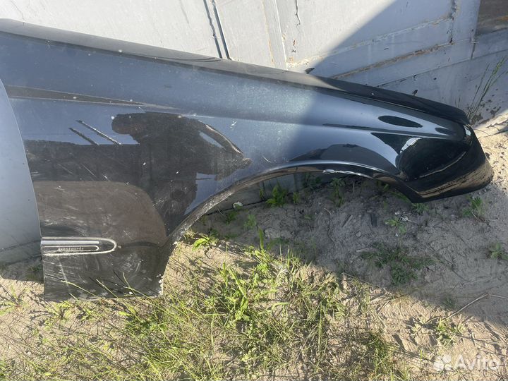 Крыло на мерседес 211