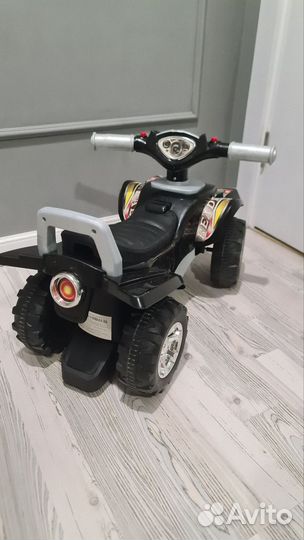 Детский квадроцикл толокар