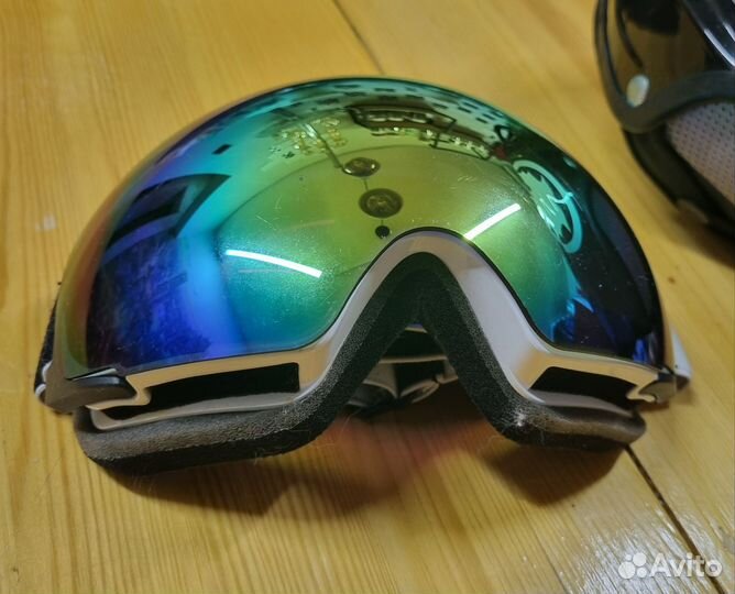 Горнолыжная маска (очки)