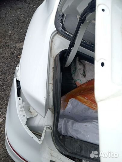 Задняя левая четверть Kia Rio 3