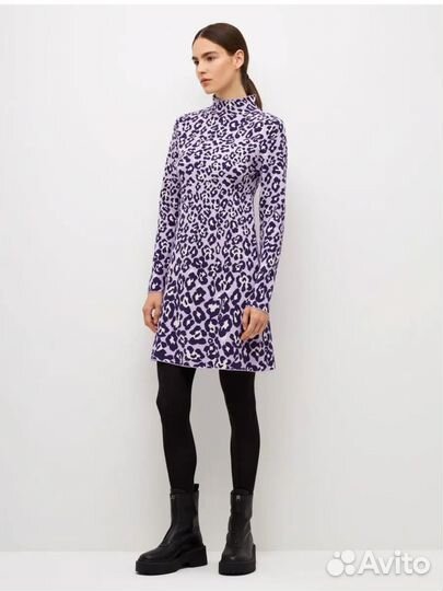 Платье трикотажное sela с этикеткой xs/42