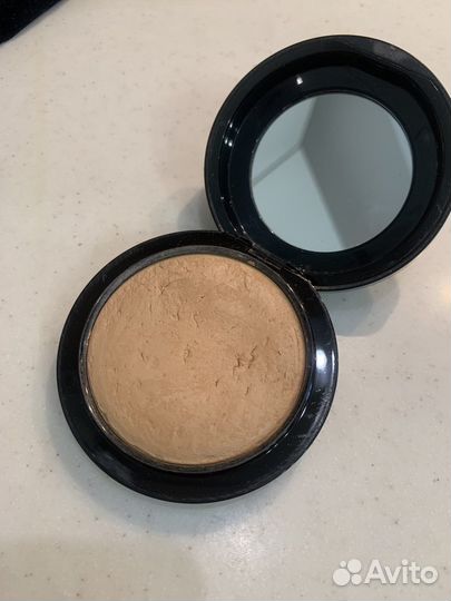 Пудра MAC mineralize medium golden