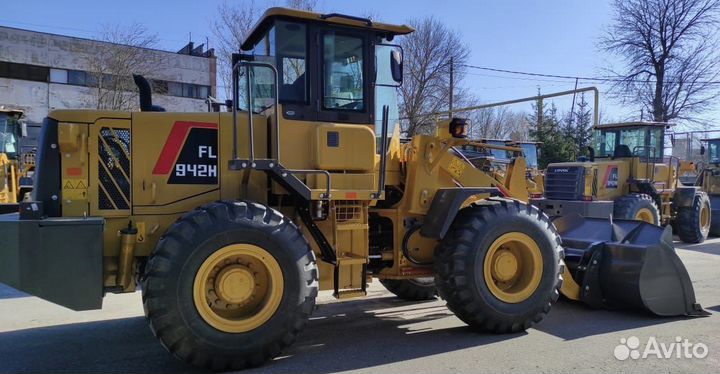 Фронтальный погрузчик Lovol FL942H, 2023