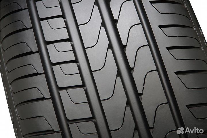 Pirelli Cinturato P7 275/35 R20 100Y