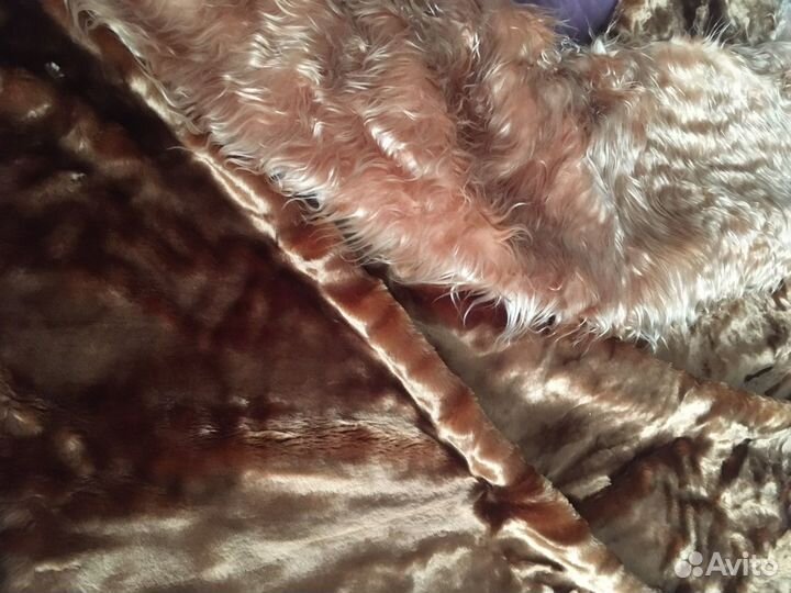 Мех искусственный новый 2 вида