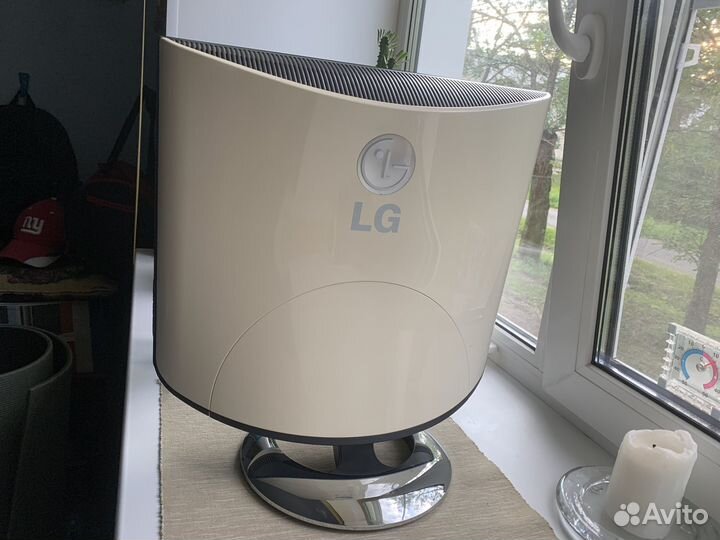 Монитор LG LX40 Premium Artistic Series