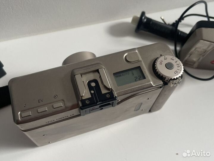 Фотоаппарат leica minilux zoom