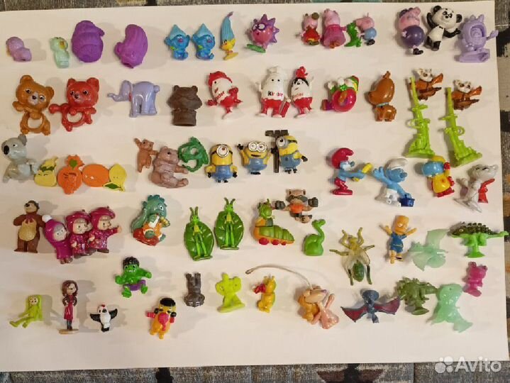 Игрушки из Киндер сюрприза пакетом